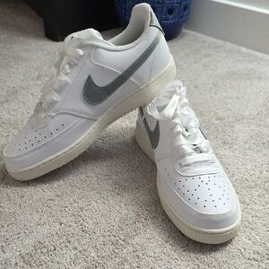 Nike White and Green Athletic Shoes